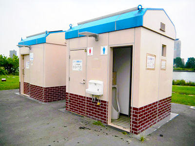 荒川岩淵関緑地バーベキュー場のトイレ